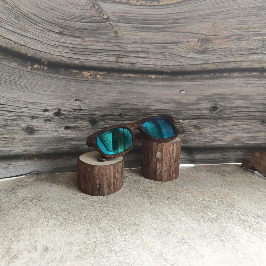 gafas de sol de madera de bambú polarizadas Livegens Sea Blue sostenibles inspiradas en el mar