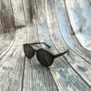 Gafas de sol de madera de sandalo. Elegantes, sostenibles y con carácter