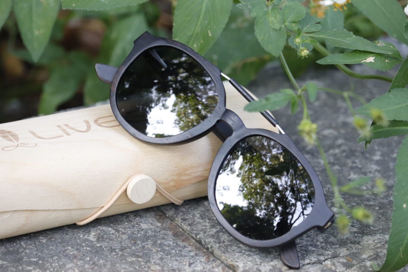 Gafas de sol de madera de sandalo. Elegantes, sostenibles y con carácter