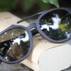 Gafas de sol de madera de sandalo. Elegantes, sostenibles y con carácter