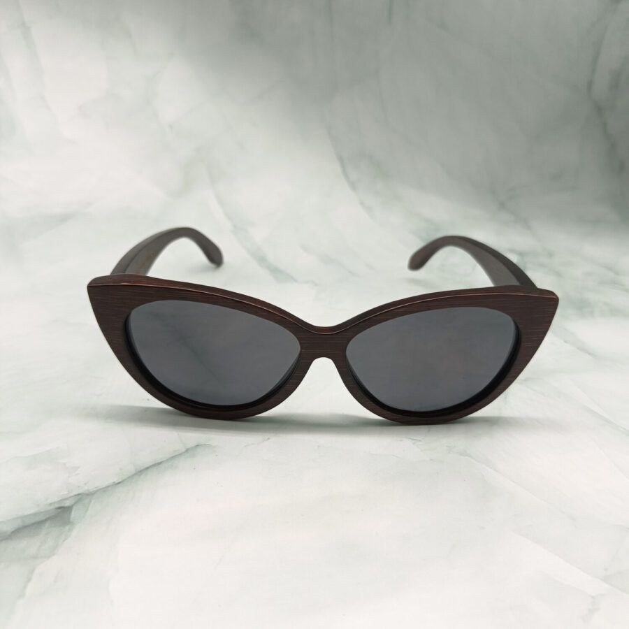 Gafas de sol de bambú para mujer. Estilo felino. Elegantes y sostenibles