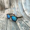 gafas de sol de bambú Livegens Sea Blue sostenibles inspiradas en el océano